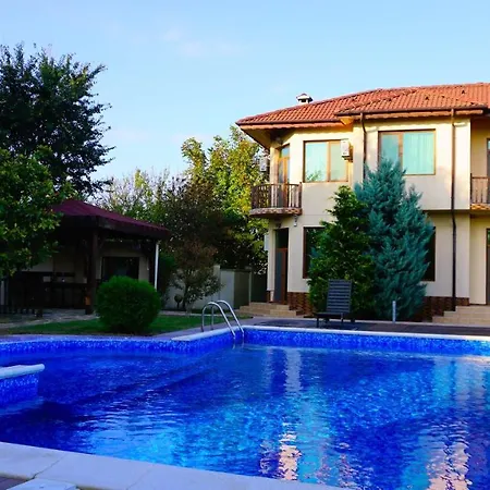 силва - Silva Villa