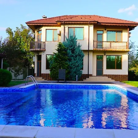 силва - Silva Villa