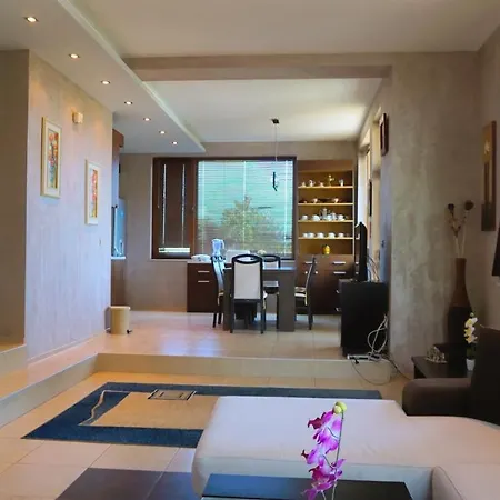 силва - Silva Villa Bŭlgarevo