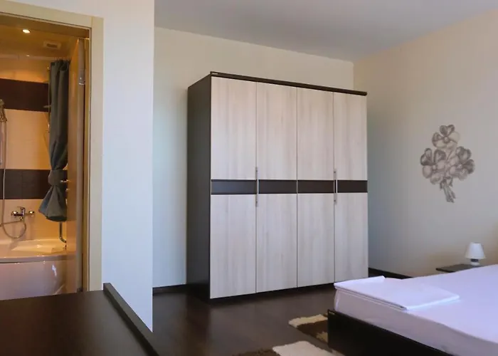 силва - Silva Villa