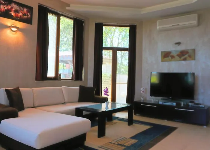 силва - Silva Villa